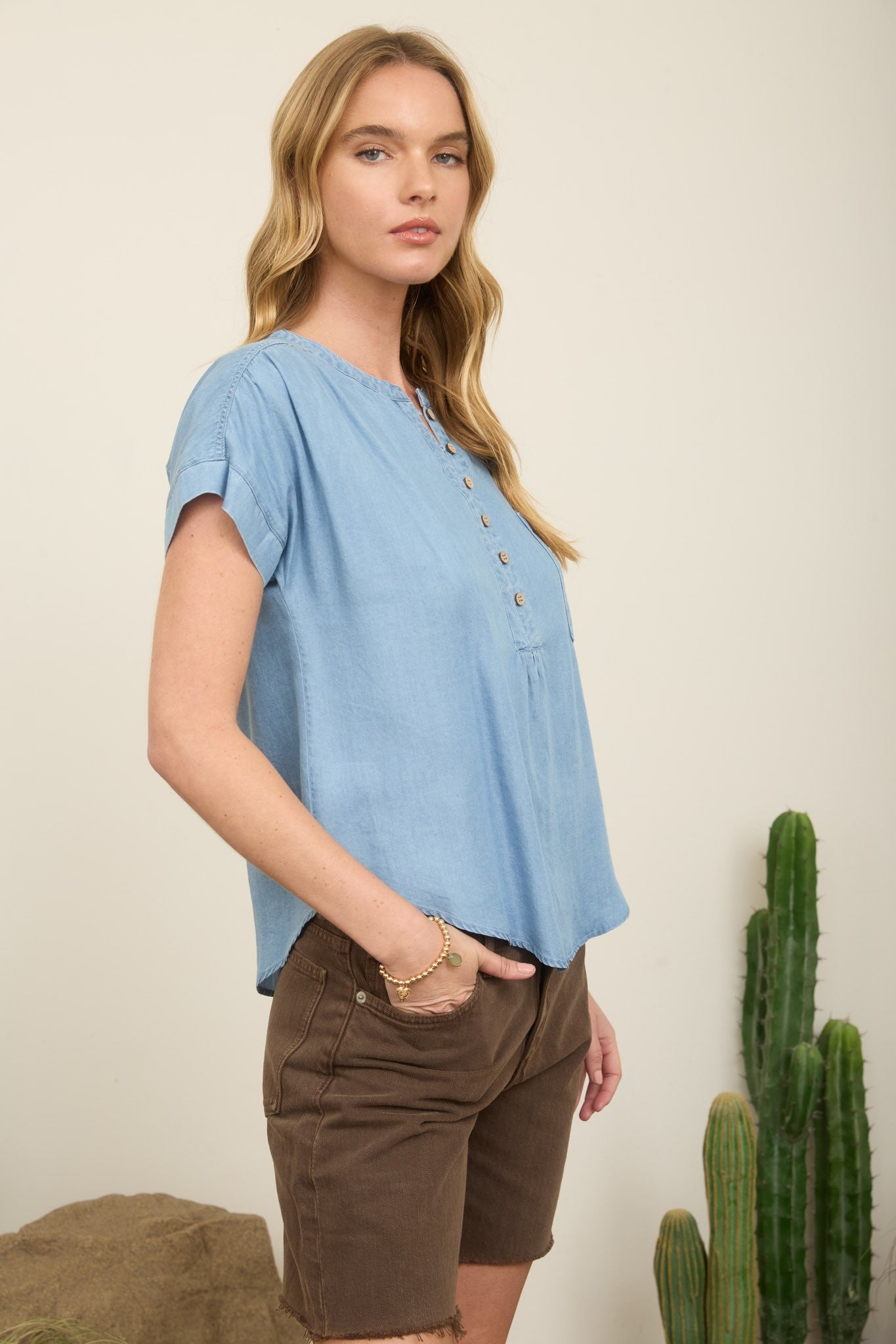 Selah Henley Top