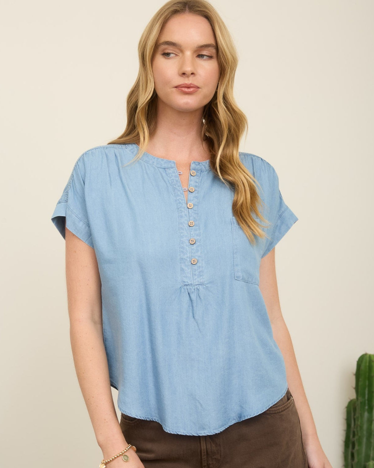 Selah Henley Top