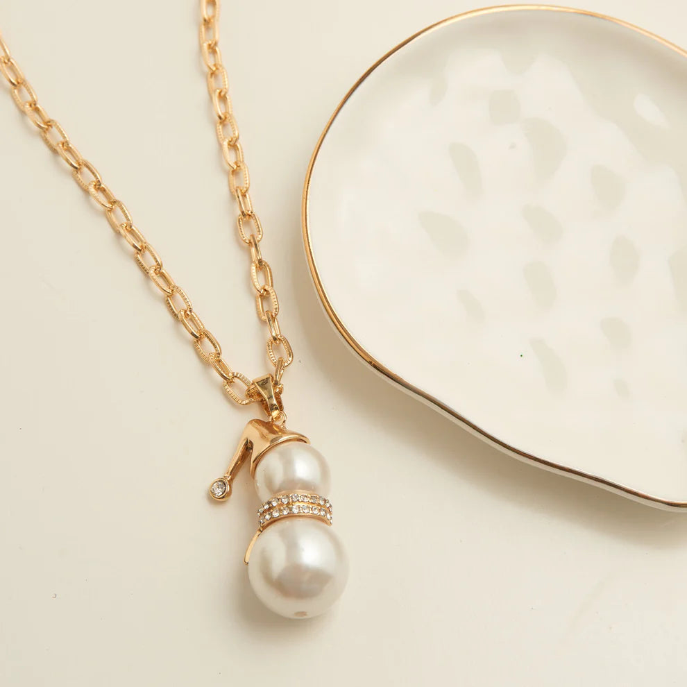 Snoman Pearl Necklace