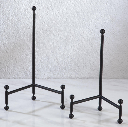 Modern Tripod Easel
