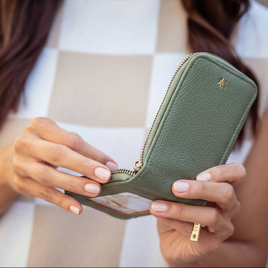 Kinzie Pocket Wallet